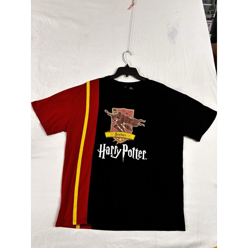 Harry Potter Seeker T Shirt Gryffindor Wizarding World Split Color Large